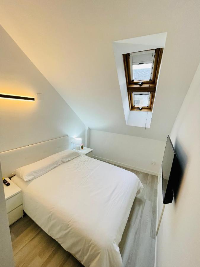 El Atico Nuevo En El Centro Con Ascensor, Garaje, Aire Acondicionado Y Wifi Apartment Biescas  Exterior foto